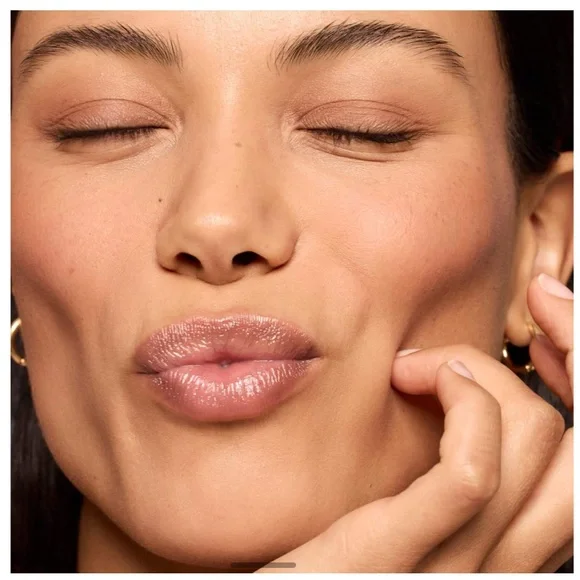 Summer Fridays Dream Lip Oil Bare Sands - Picture 6 of 12